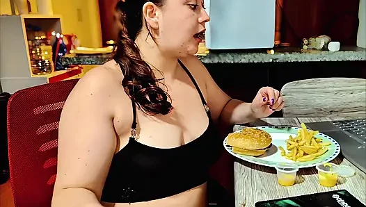 Nicole's Burger Belly Stuffing Session
