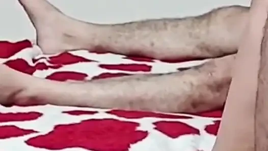 Arap seksi anal büyük götlü üçlü grup seks