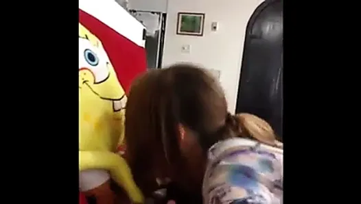She Loves SpongeBob
