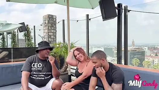 Mrflourish Sammiesworld'i tekrar tanıtıyor ve bu kez Henry'de yeni bir comer