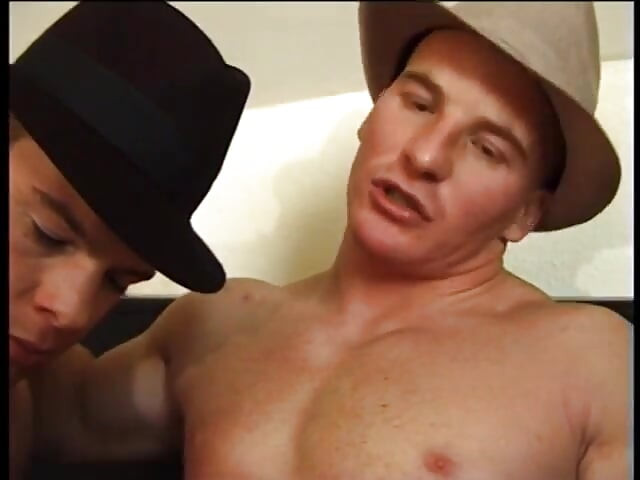 Horny gay hunks suck and fuck each other in bed