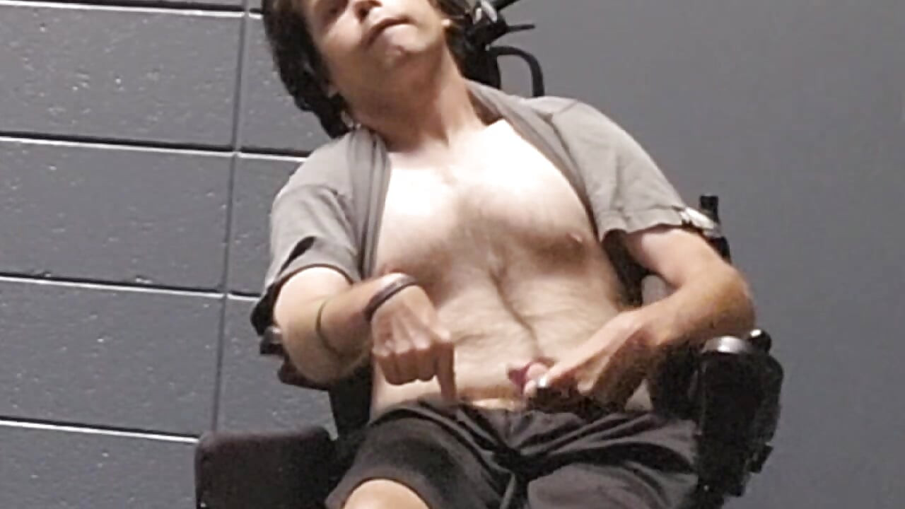 Kevy 69's take the time to enjoy the view & Orgasm