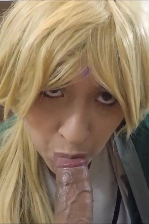 Tsunade는 또 다른 내기를 잃는다