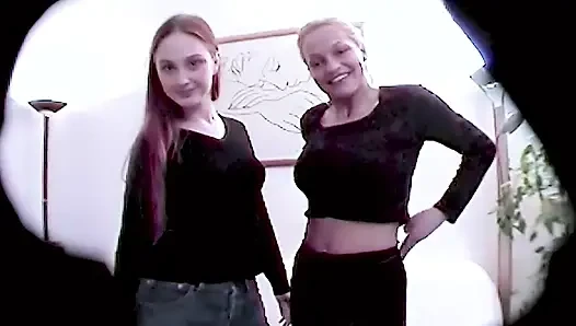 Permainan Lesbian Panas