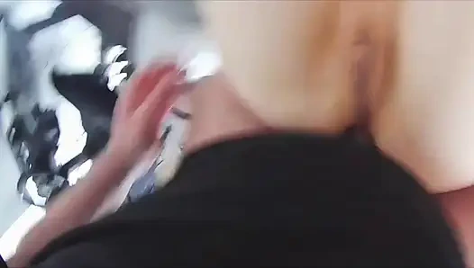 Istri nakal ini selingkuh dari suaminya sama sahabatnya sendiri di rumah Nyata