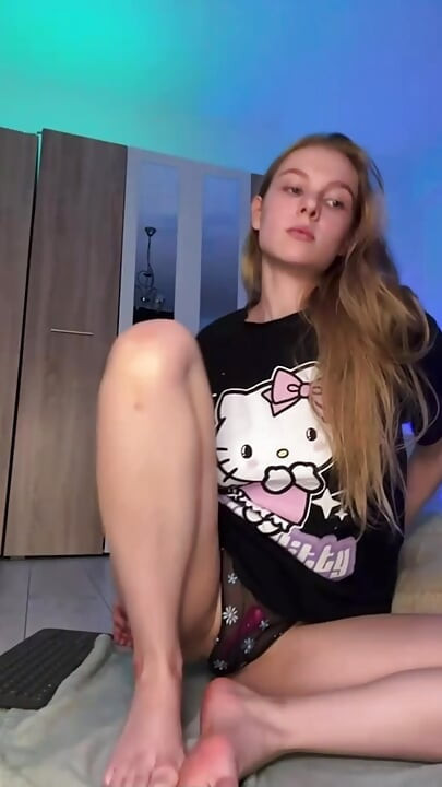 Fingering pink perfect pussy with big dildo