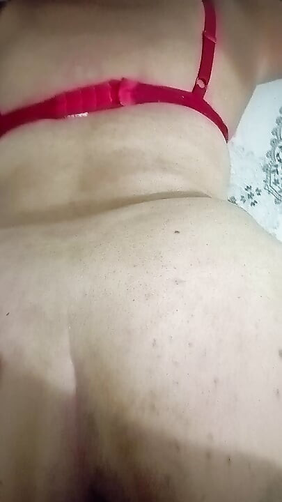 Amateur sex on the couch with Turkish conversation