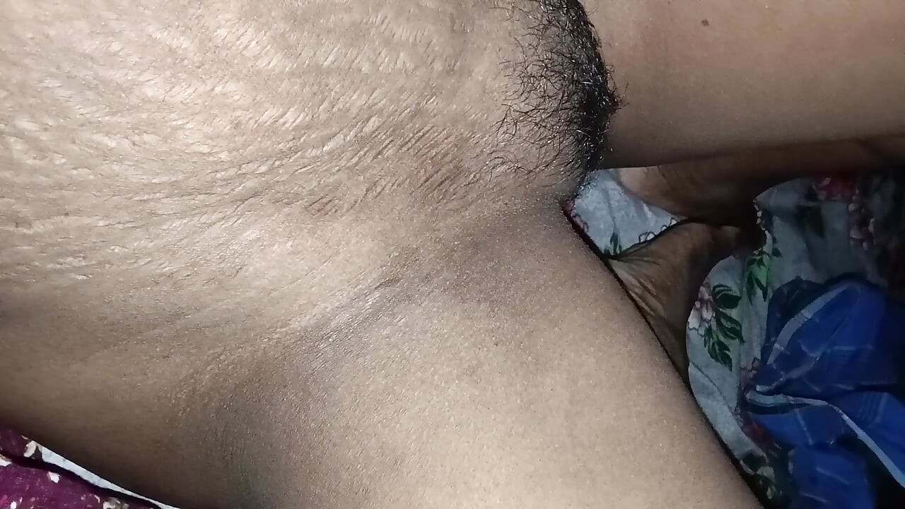 Hot Village Desi Bhabhi Sex Today Met in Forest Park - Bhabhi Meri Dost