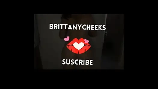 Masturbasi di dekat tetanggaku yang lagi kerja di lokasi konstruksi