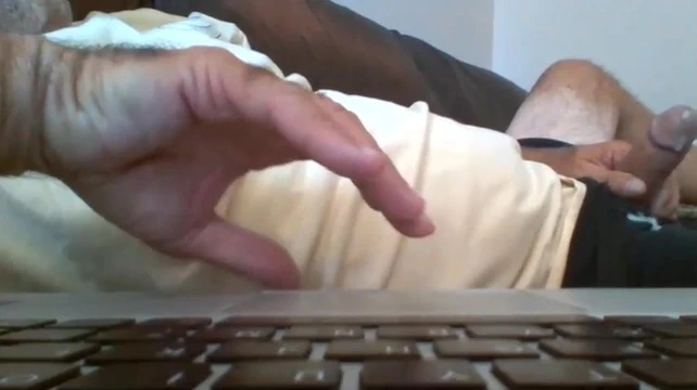 Old man daddy cum on cam 87