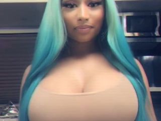 Nicki Minaj Huge Tits
