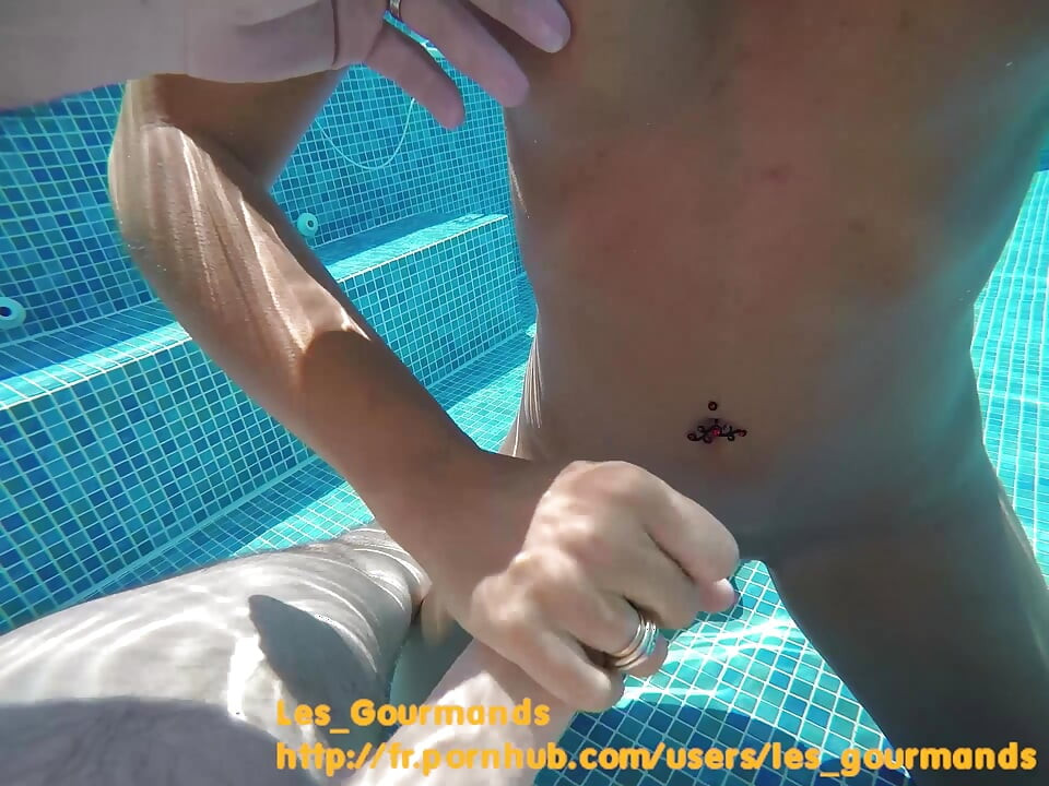 Hot MILF with Buttplug in the Pool, Fucked, Big Cumshot
