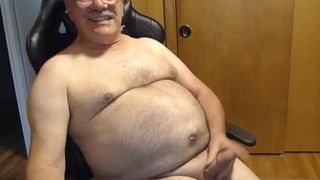 Daddy cums on cam