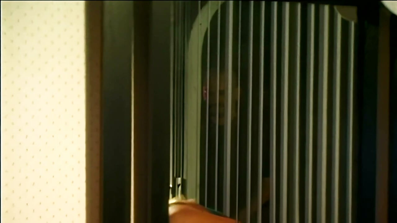 Blonde Takes BBC Deep in Bedroom Thrusts