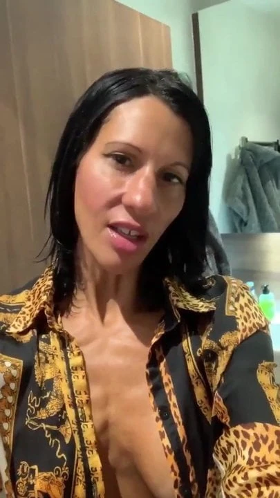 British MIlf Loves Pleasing Men. Whore Mother.