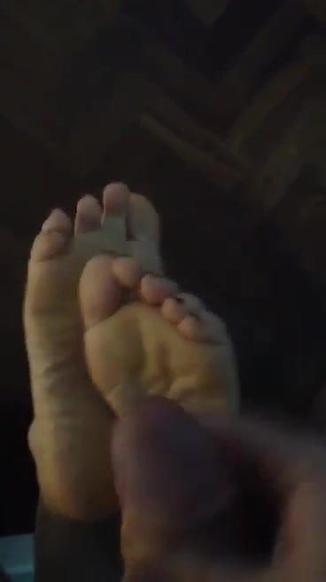 cum feet
