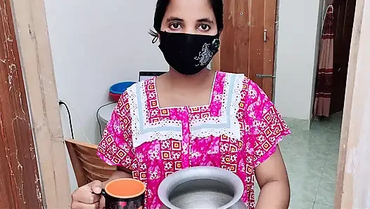 Milk seller aunty fuck by desi boy chudai xxx