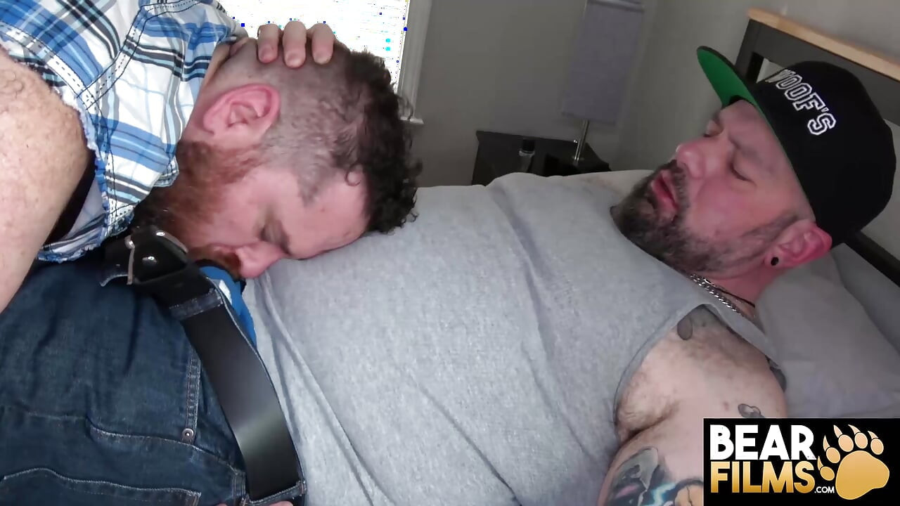 BEARFILMS Tattooed Skott Locke Destroys Fat Bear Bjorn Johnsson