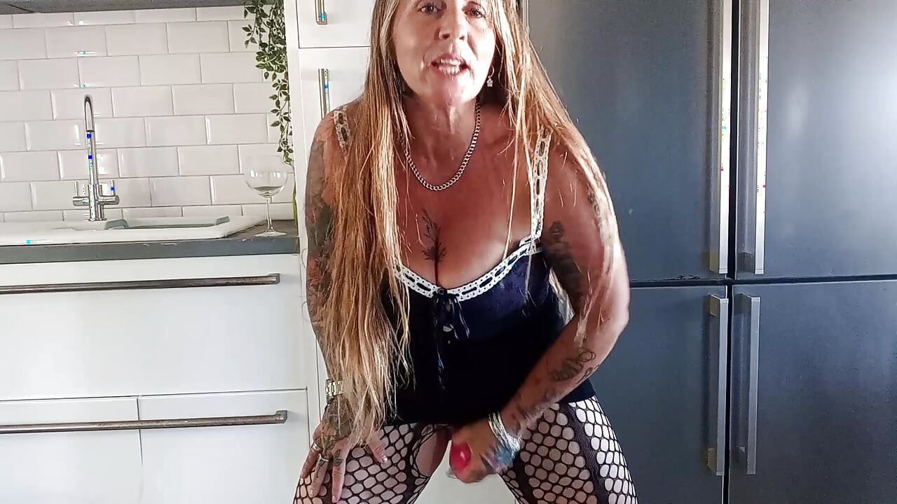 Brinquedo rosa esguicha e bebe