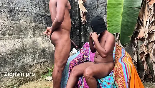 African Outdoor Hot Fuck in Hot Weather