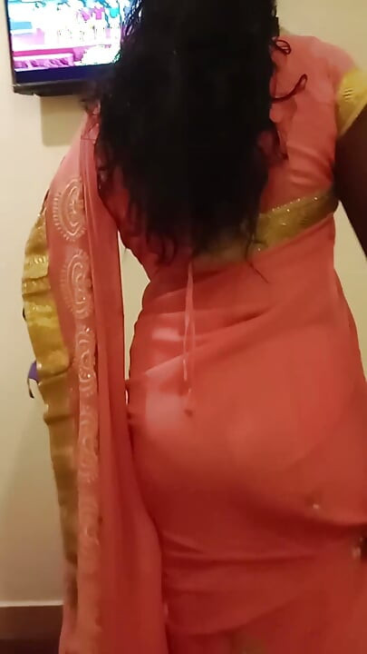 Desi Tamil Slut Wife’s Big Ass & Pussy Teased in Saree Post-hotel - Cuck Films! Indianhotwifex