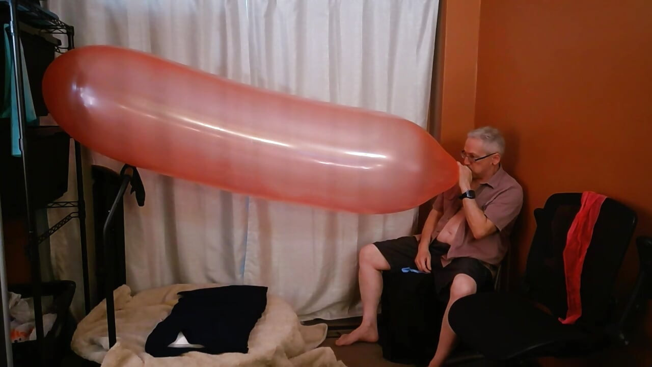 158) Pappa spretter 3 gigantiske ballonger og sæd til