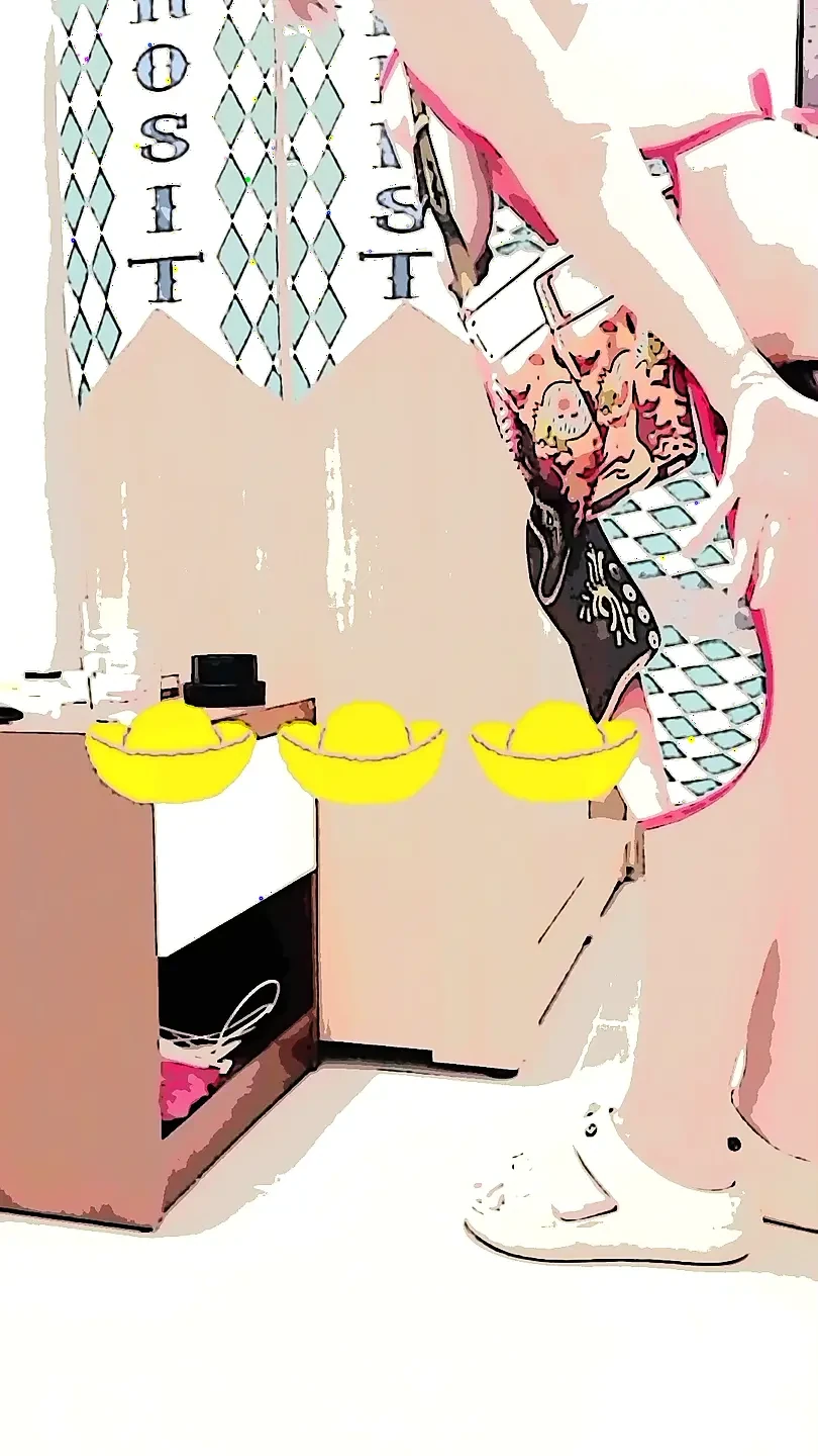 Anime MILF’s Golden Shower Reign