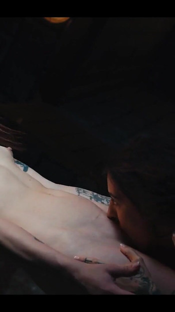 Coco Bae uzgaja kurac! Futanari iz stvarnog života pretvara seksi brinetu u seks gladnu transice koja jede pičku | Isječak 2