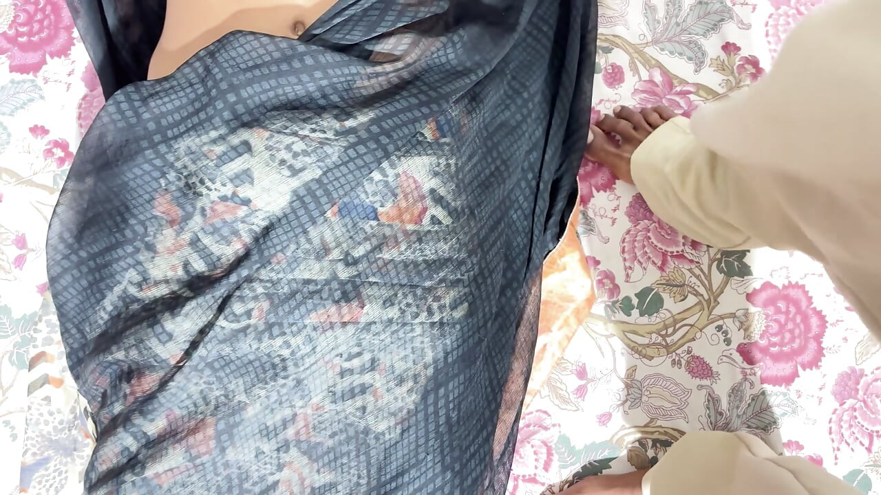 印度色情 XXX 德西性感人妖热