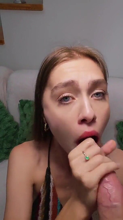 Italian beauty sucks dick expertly | Clip 2