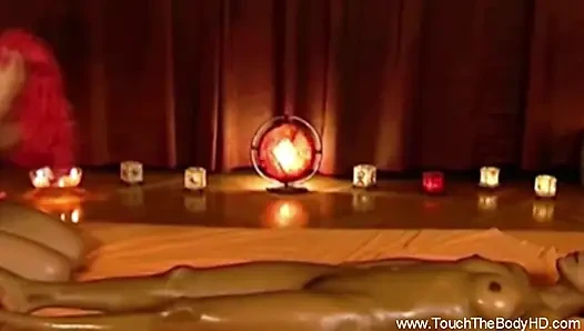 Sinnliche tantra-körpermassage