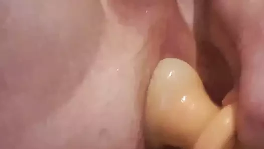 Inflatable Squeaks porn video – Inflatable Butt plug..