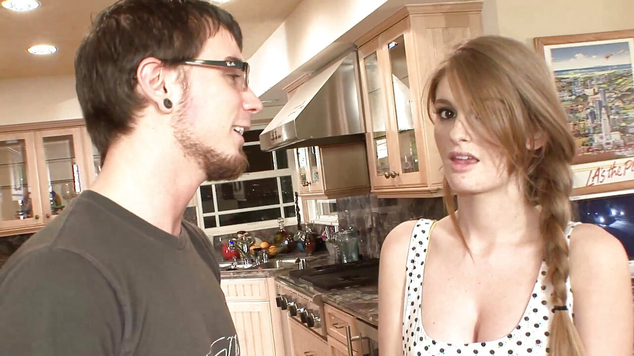 Hot 18yo Teen Slut Takes Stepbrothers Virginity