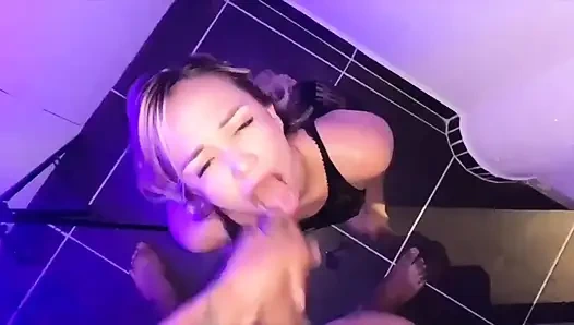 I take some pictures of isabellaarosse and she, hungry for cock, takes mine and takes all the milk out of me