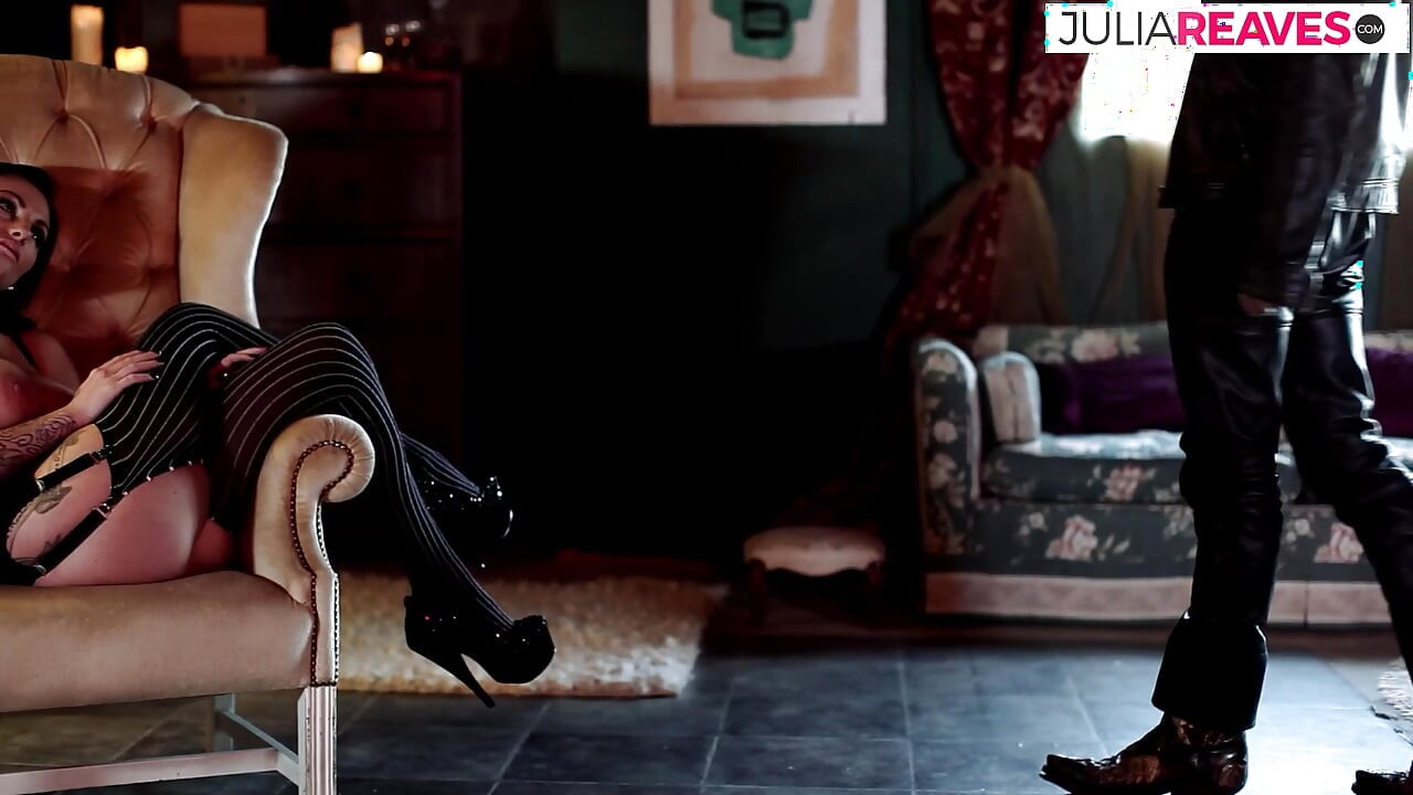 Moj dečko me jebe i svršava