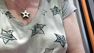 Pussy N Pubes Play in Transport Makes My Fingers Smell Amazing!