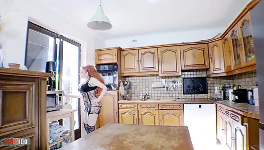 Aksi hot lesbian hot brillitte marilyn dan terry kemaco di dapur