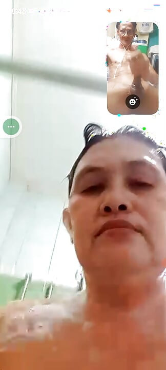 Karım banyo yaparken sabah videosu seksi o kadar çok seviyor ki orgazm oluyor