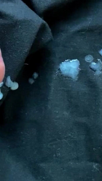 Nezaboravan trenutak iz "Svršavanje bez ruku, ogromno svršavanje u usporenom snimku, uništeni orgazam"