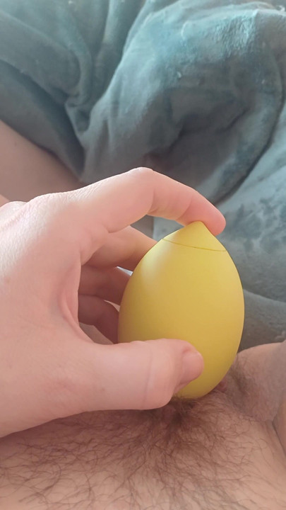 Masturbating with my lemon clit suction toy makes my pussy pulsate.