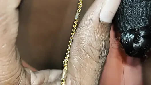 Adik tiri nyepong kontol sampai tenggorokan dan ngentot
