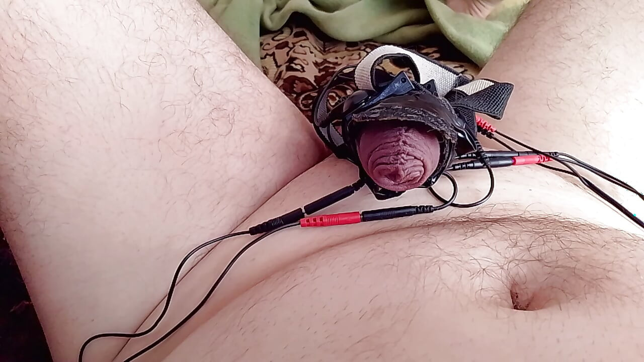 My sex toys are cute. Love masturbation with electro stime sex toys. Very very huge electro cum