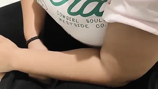 Yabancı sikişiyor ve para alıyor