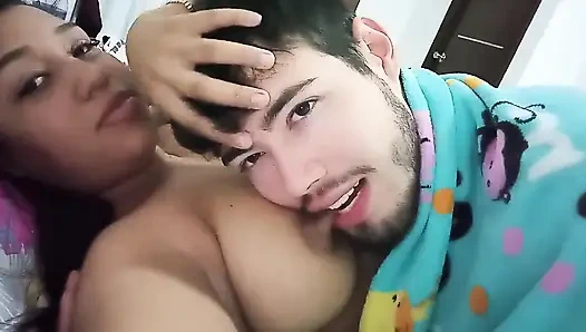 Получить эту женщину, которую мы встретили в квадрате и трахнул она из Майами Большие сиськи и большая задница