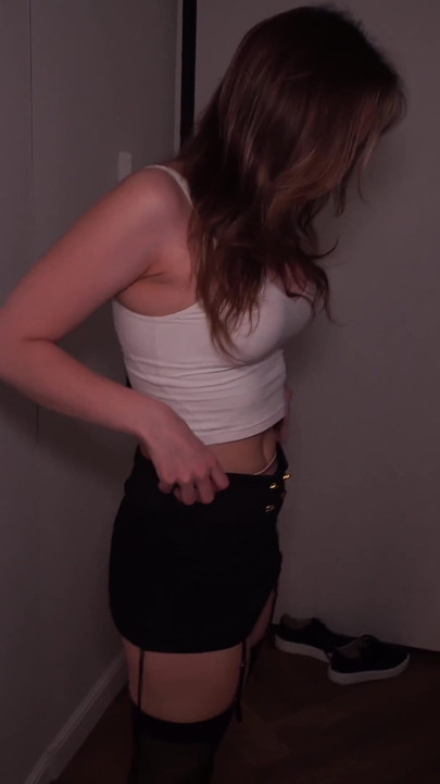 Aleta Sucks Producer's Cock Before Shooting (bts)