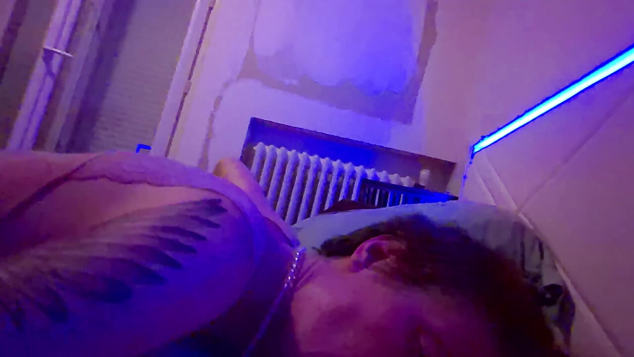 I fuck her without any fuss