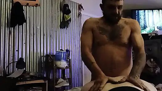 Skye Baye используют введение в медленном любительском видео Anisleigh Williams