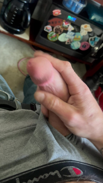 Love making my cock feel good