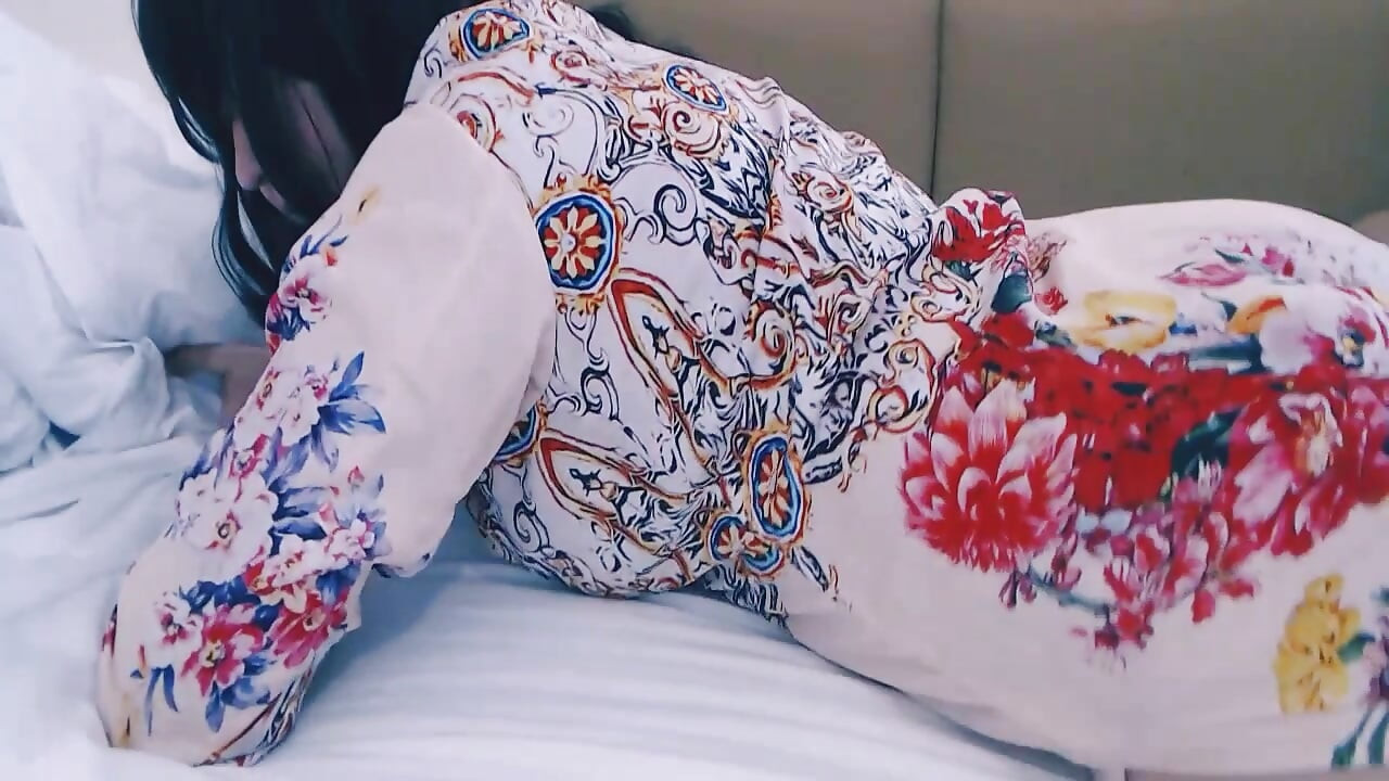 오지는 핫한 미녀