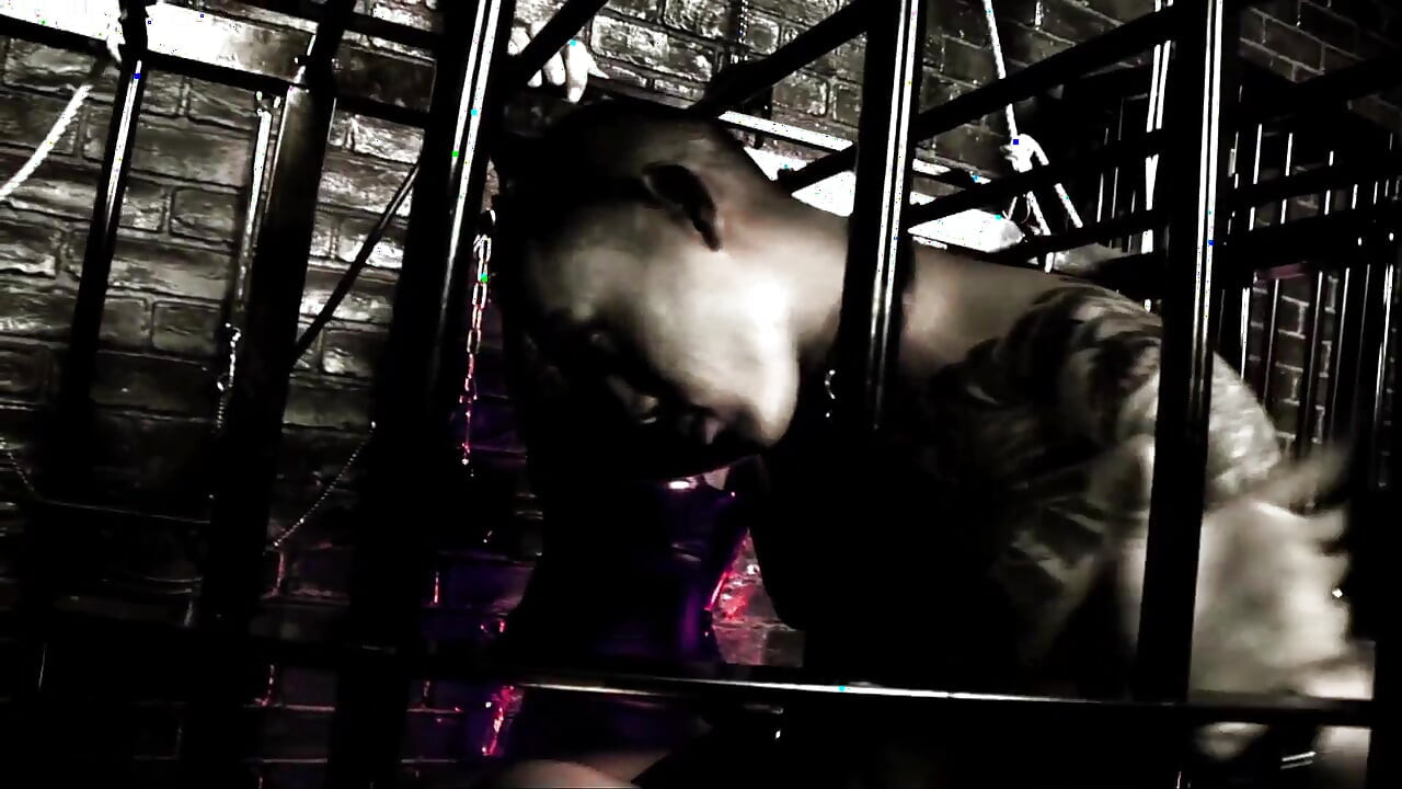 Threesome sex party with Tanya Cox and Amy Azurra are horny